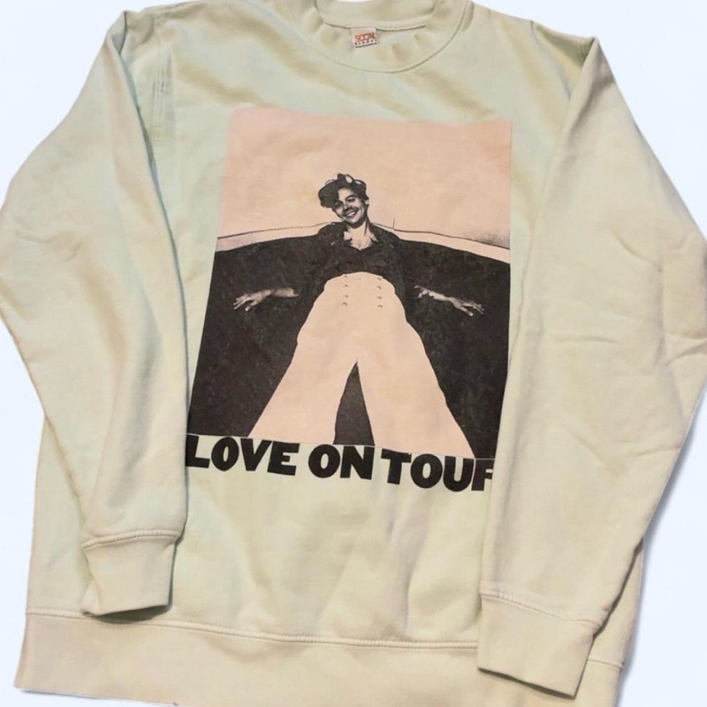 Harry Styles Love on Tour sweatshirt